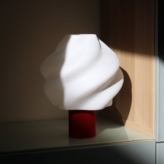 Magda Sculptural Lamp | FireRed – Archy, Table lamps (photo 3 of 5)