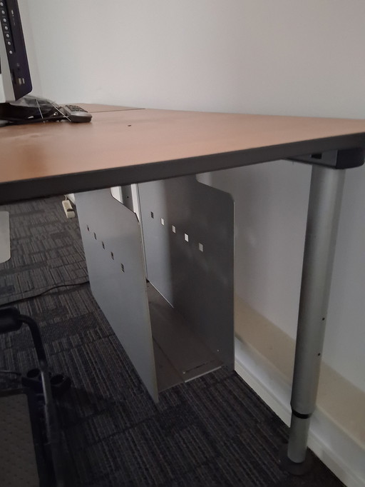 Gispen desks