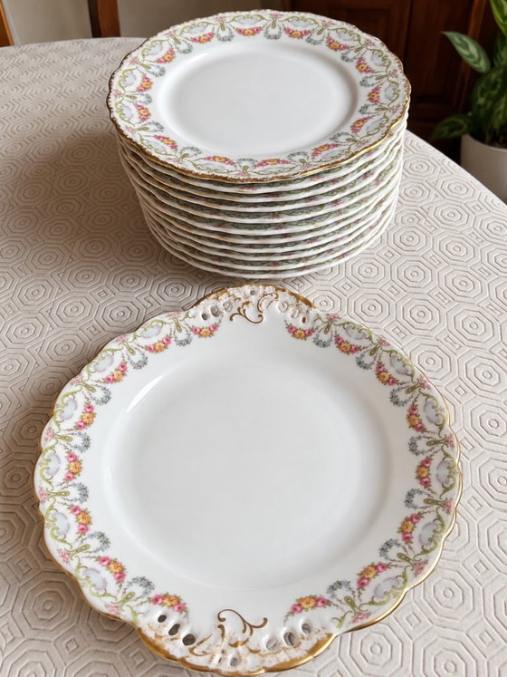 Set van 12 dessertbordjes + serveerschaal van Limoge – Servies, Ceramic (photo 3 of 5)