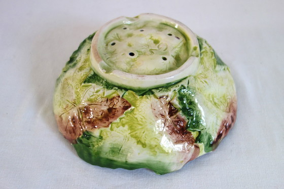 Image 1 of Scolapasta e piatto in barbotine francese d'epoca