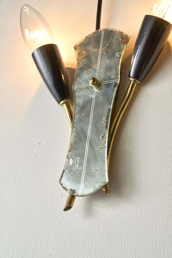 Brass and Mirrored Glass Wall Lamp, 1950s, Wall lights, Plastic, Black, Mid Century Modern (photo 6 of 14)