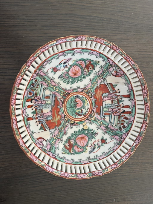Bol de porcelana china Famille Rose calada, de estilo vintage, pintado a mano, 23 cm.