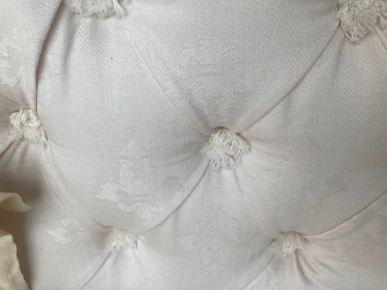 Image 1 of Marie Antoinette Style Super 3 zits Sofa