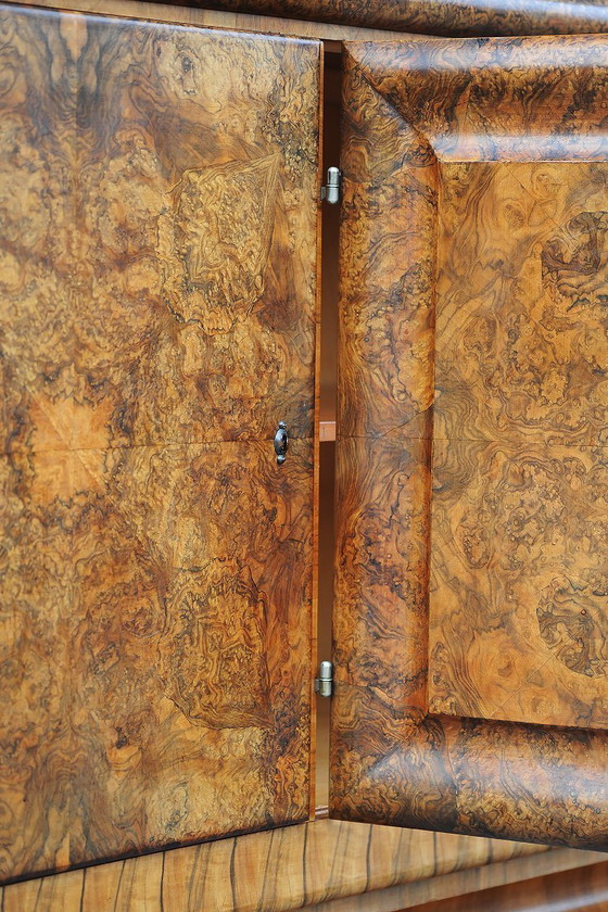 Origineel art-deco dressoir, van J. Halabala voor UP Závody, walnoothout, Tsjechië, jaren 1920 – Wood (photo 8 of 16)