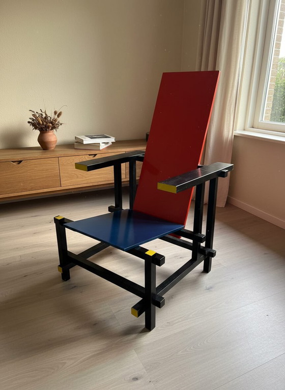 Image 1 of Sedia rosso-blu di Gerrit Rietveld – Replica esatta