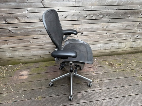 Image 1 of Sedia da ufficio Herman Miller Aeron con base cromata