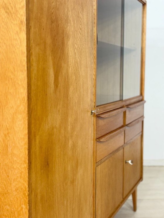 Image 1 of Vintage dressoir / vitrinekast / woonkamerkast – jaren 60