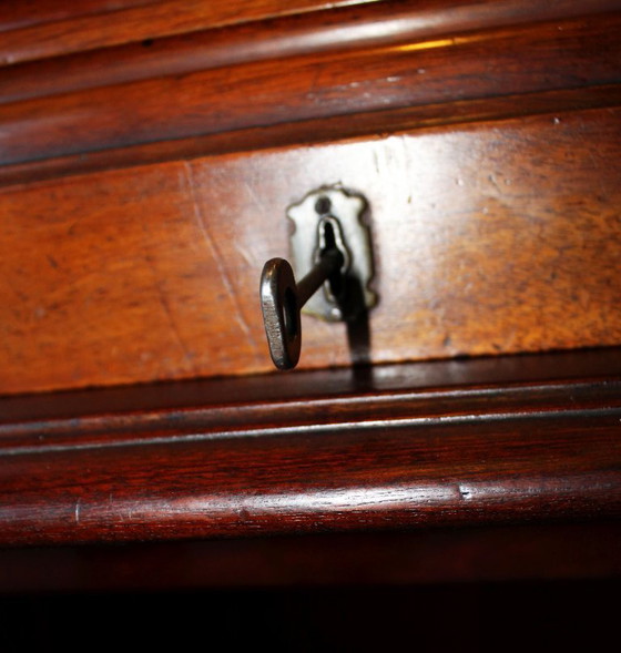 Image 1 of Pagina 1 van 12 American Bureau, 20e eeuw.