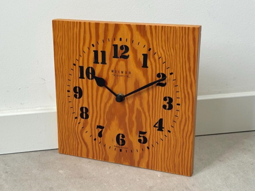 1x Vintage Weimarer Wanduhr aus Kiefernholz – klokken, Wood
