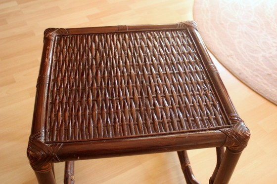 Image 1 of Tavolino laterale di metà secolo su rotelle - fatto a mano - rattan, bambù, legno