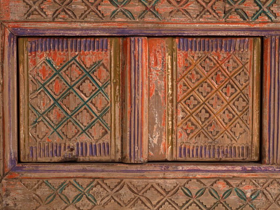 Antiker geschnitzter polychromer Unterschrank aus Tanne – Xinjiang, ca. 1900 – Sideboard (photo 12 of 39)