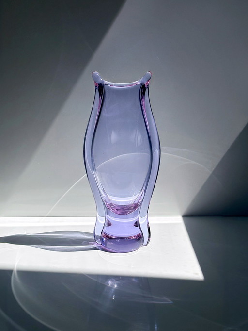 Vintage Vase Böhmen Czech Alexandrit Glas Neodym Zelezny Brod ZBS Miroslav Klinger Železnobrodské sklárny Flieder Rosa Hellblau