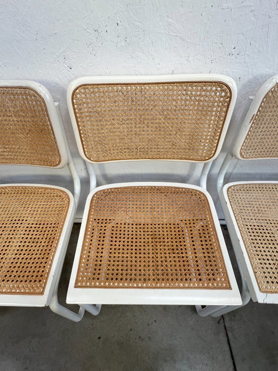 Image 1 of Set Van Vier Vintage Cesca Stijl Stoelen / Eetkamerstoelen, Wit Metalen Frame, Italië