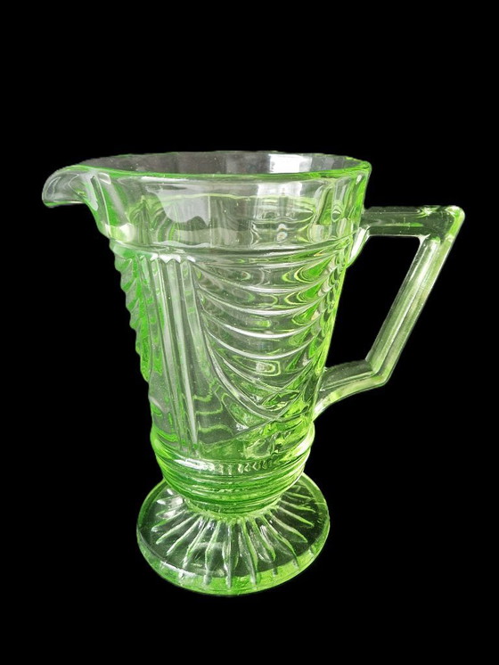 Image 1 of Sowerby Glassworks UK - Jarra de agua de vidrio de uranio Art Déco - Años 20