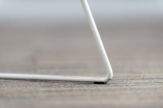 Image 1 of Knoll Plastic Side Chair Ontvangststoel