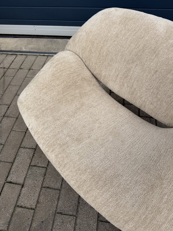 Image 1 of 2 sillones Artifort F598 Groovy en perfecto estado!! Tela Chenille Igor (Sable) de Pierre Paulin y Pierre Frey.