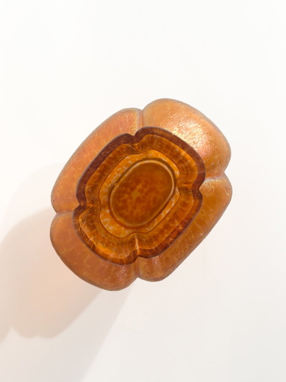 Vase Loetz en verre rose et orange irisé des années 1950 – Glass (photo 3 of 12)