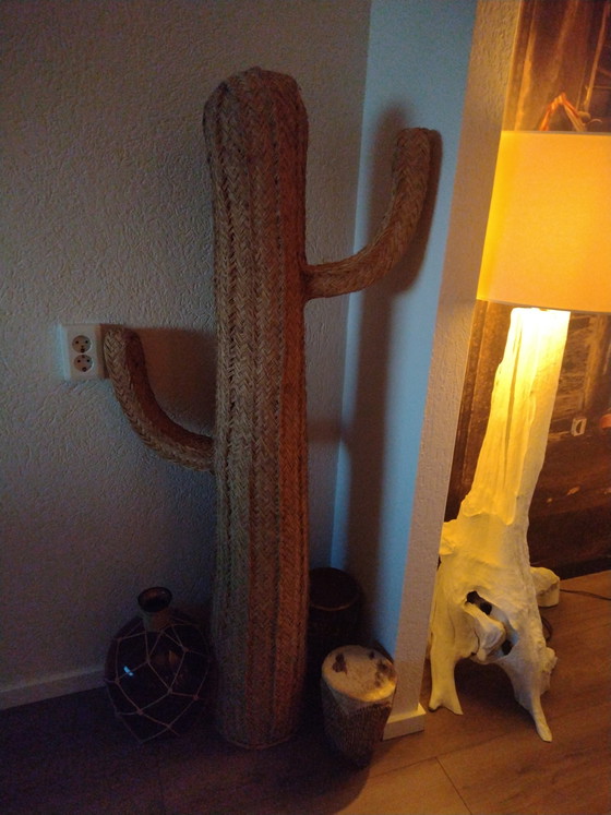 Image 1 of Nice handworking job from Spain