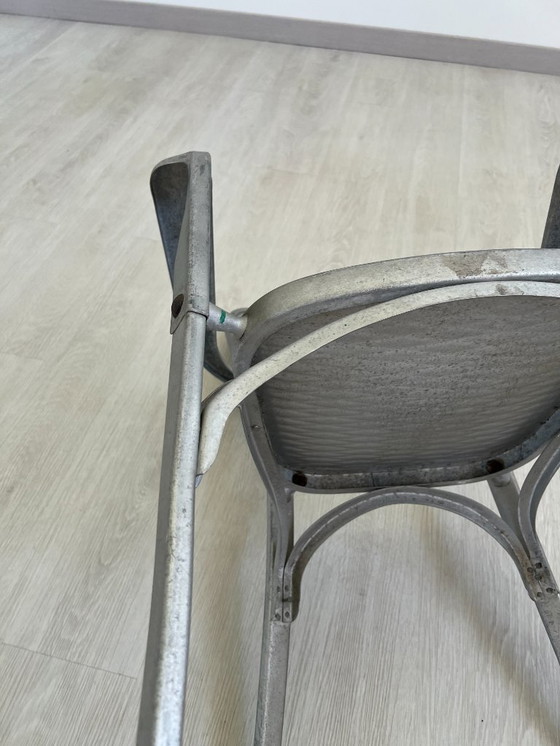 Image 1 of Aluminiumstühle - Avec-Plakette « Gaston Viort - Salon de Provence »