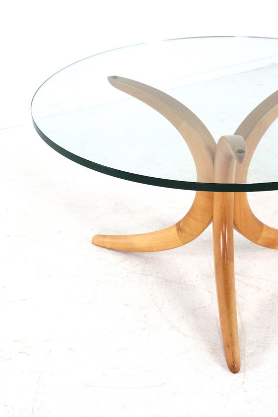 Image 1 of Table basse Alma Möbel avec pieds en forme de boomerang et plateau en verre, vintage