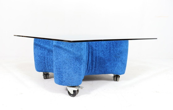 Image 1 of Bretz / Cultsofa - Tavolino da caffè blu di Keith Haring