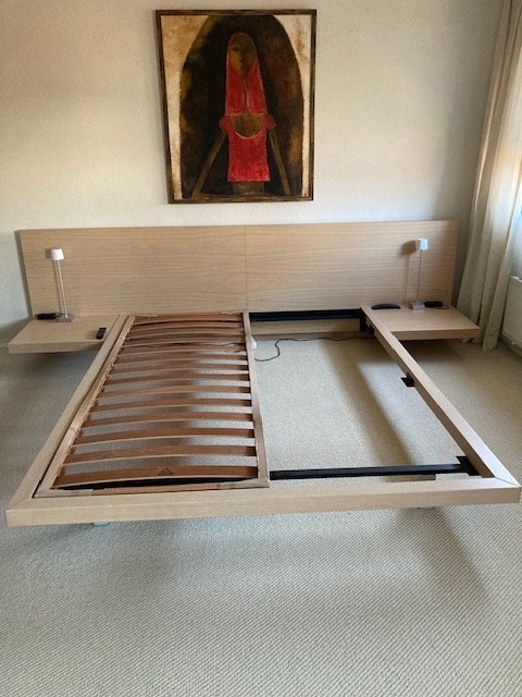 Poliform bed Ando licht eiken