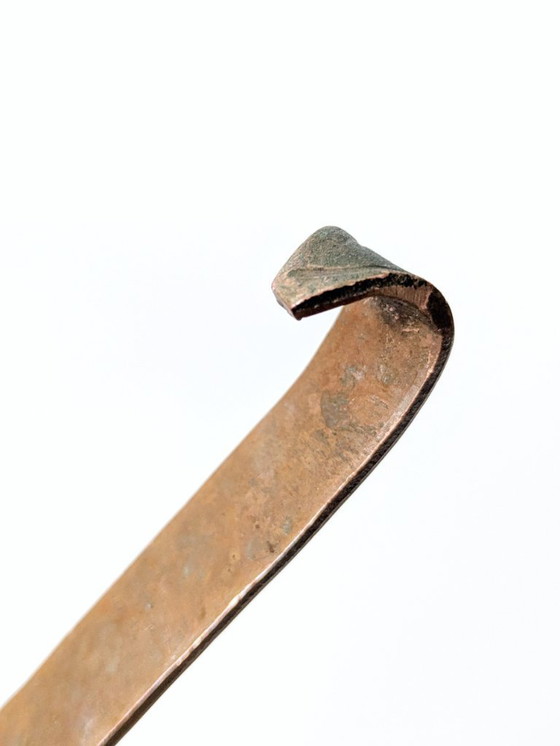 Image 1 of Grande mestolo vintage in rame con manico inciso a mano, decorazione da cucina in stile primitivo europeo.