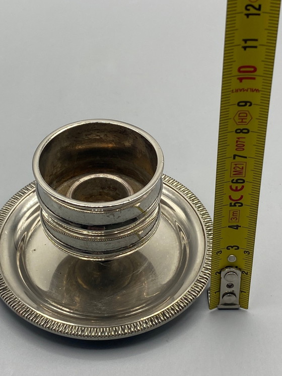 Kleine verzilverde kaarsenhouder – Gegroefde voet – Decoratieve objecten, Klassiek (photo 3 of 4)
