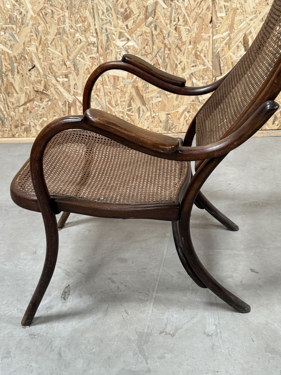 Image 1 of Poltrona rotonda Michel Thonet unica del 1865