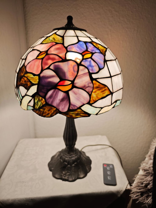 Style Tiffany, bleu floral, avec un élégant socle, par Honsel