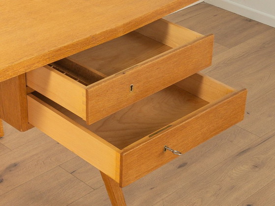 Image 1 of Bureau des années 1950, vintage