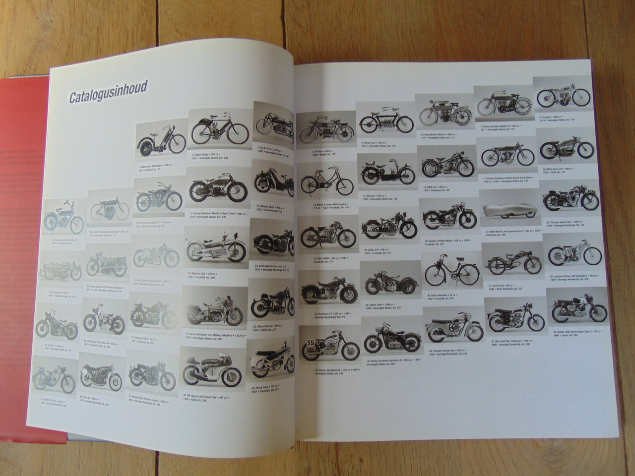 Motoren; 130 jaar design op twee wielen | €39 | Whoppah
