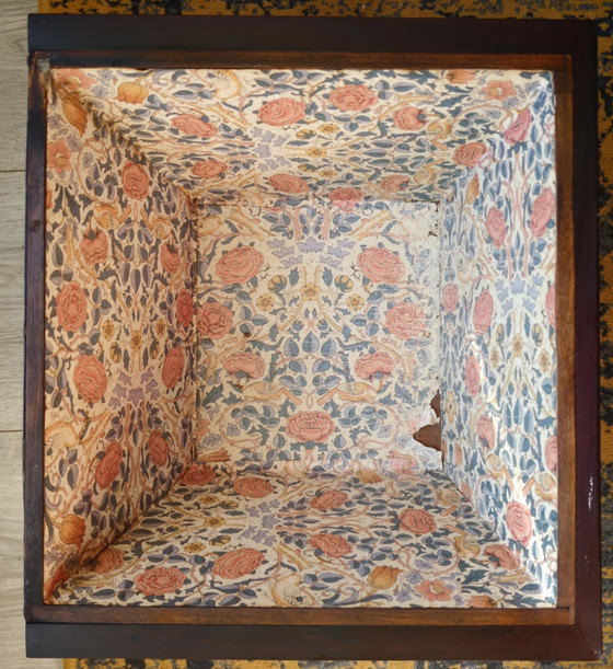 Tavolo da Lavoro Vittoriano in Palissandro Qualità Museo (circa 1840), Completamente Autenticato, Tavolini (foto 12 di 15)