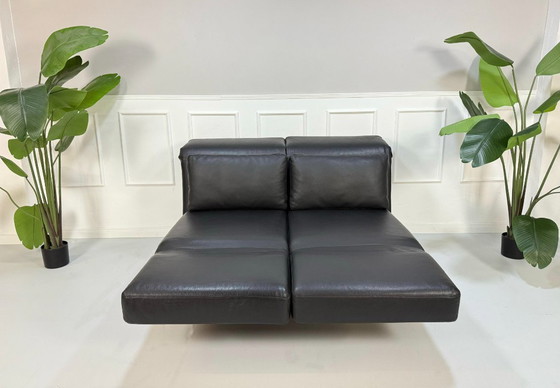 Image 1 of Brühl Moule Sofá Piel Negro Función Dormir Pieza de Exhibición