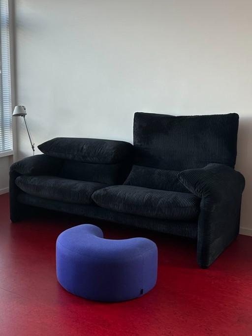 Sofá Cassina Maralunga de 2,5 plazas – Pana negra (como nuevo) – 2 zitsbanken, Textile (photo 2 of 8)