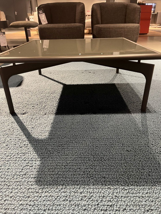 Image 1 of 901 84x84