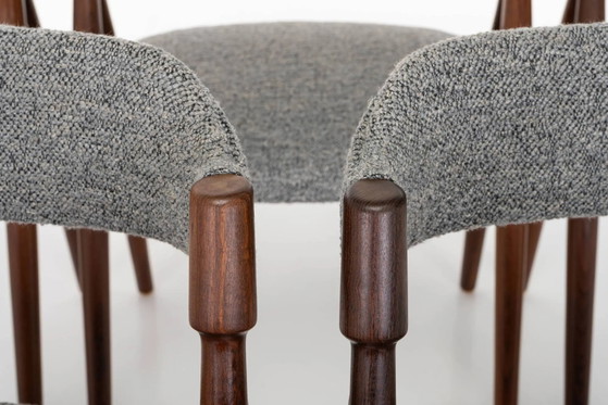Set of 6 vintage dining chairs in grey bouclé (photo 7 of 14)