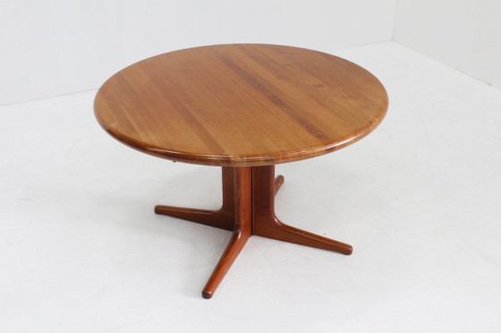 Image 1 of Table de salle à manger ronde extensible vintage danoise en teck massif Glostrup
