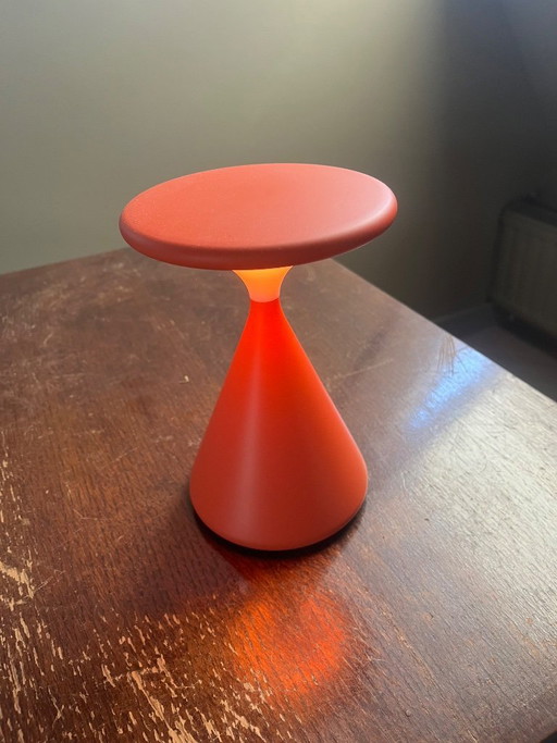 Gray salt table lamp