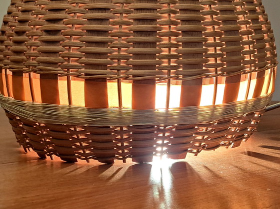 Image 1 of Lámpara colgante Doria, años 70, latón y teca, aspecto tejido, muy buen estado.