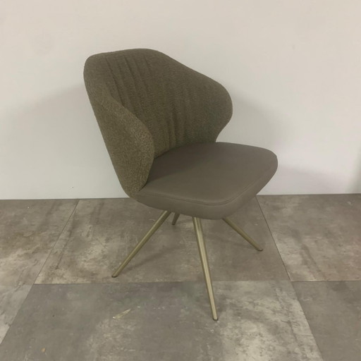 Calix set of 4 – Bert Plantagie, eetkamerstoelen, Plastic, Textile