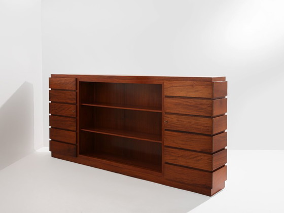 Image 1 of Grote Franse modernistische kast met twee deuren, massief mahoniehout, jaren 1940.