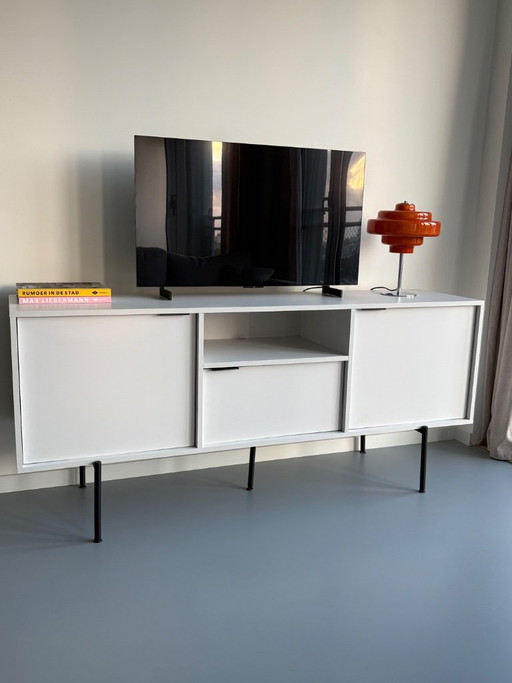 Buffet bas Noo.ma (Bau Sideboard)