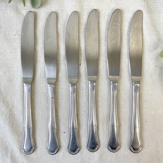 6 Vintage Stainless Steel Knives Made in France – Table accessories (photo 4 of 8)