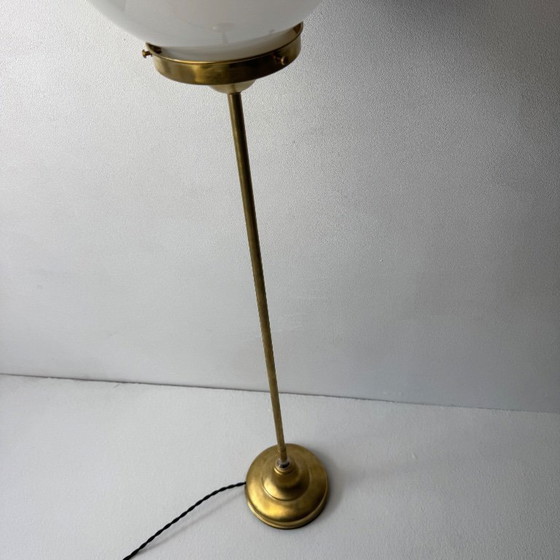 Image 1 of VINTAGE LARGE OPALINE TABLE LAMP