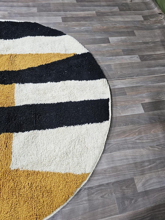 Handmade Round Rug in Natural Wool 200/200cm, Rugs & carpets, Black (photo 5 of 7)