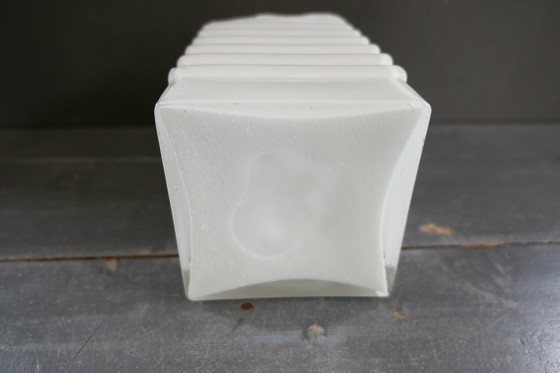 Image 1 of Vase Vintage en verre séparé blanc