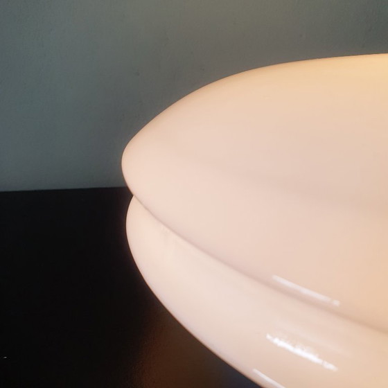 Image 1 of Lampada da soffitto vintage in vetro opalino UFO Raak Amsterdam