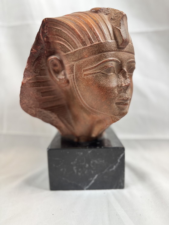 Image 1 of Reproduction du Louvre - Tête du roi Amenhotep II - sur socle en marbre