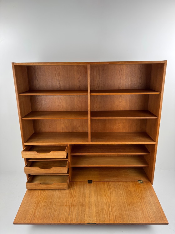 Image 1 of Oak Bookcase by Poul Hundevad – Danish Mid-Century Design